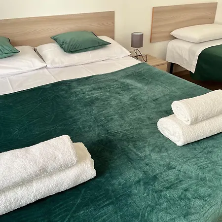 Panzió Gl Sun Palace 3*