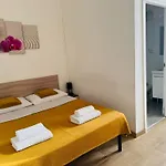 Bed & Breakfast Gl Sun Palace 3*
