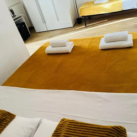 Gl Sun Palace Couette-café